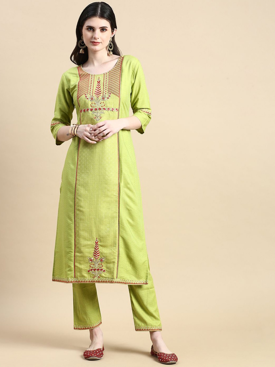 GRANTH FASHION Floral Embroidered Pure Cotton Round Neck Straight Kurta With Trouser, Green
GRANTH FASHION Floral Embroidered Pure Cotton Round Neck Straight Kurta With Trouser, Green