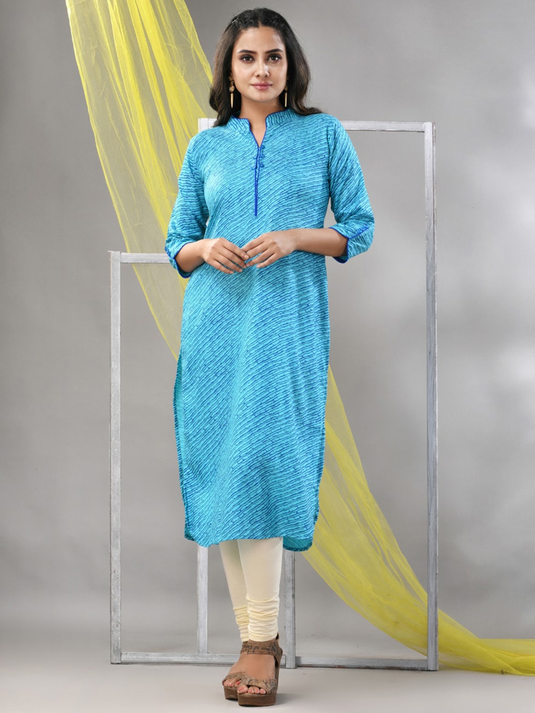 Charukriti PLus Size Leheriya Printed Mandarin Collar Straight Kurta, Blue
Charukriti PLus Size Leheriya Printed Mandarin Collar Straight Kurta, Blue