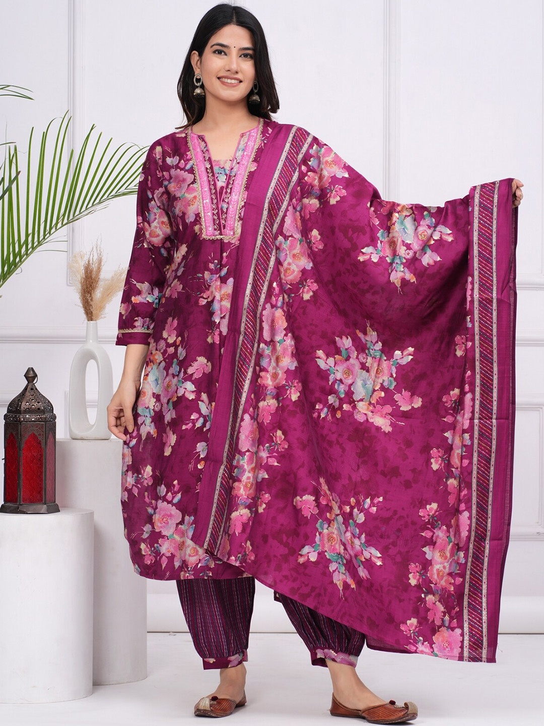 KALINI Floral Printed Beads And Stones Pure Silk Straight Kurta With Trousers & Dupatta, Maroon
KALINI Floral Printed Beads And Stones Pure Silk Straight Kurta With Trousers & Dupatta, Maroon