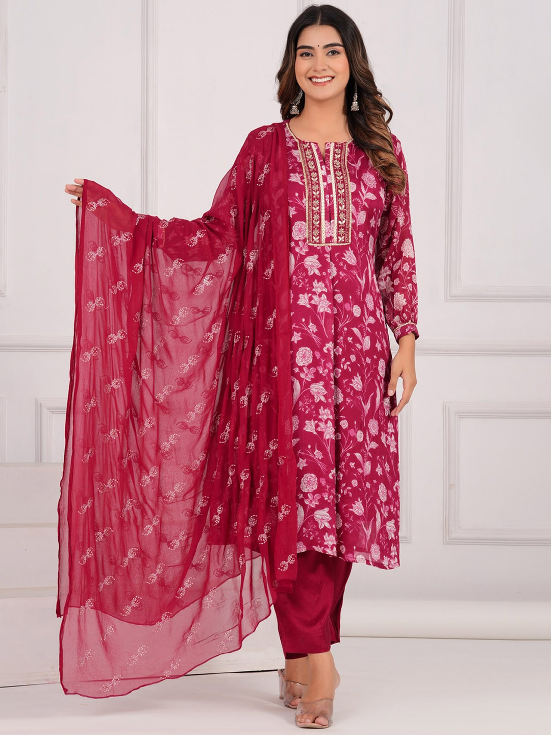 KALINI Floral Printed Regular Beads And Stones Kurta With Trouser & Dupatta, Maroon
KALINI Floral Printed Regular Beads And Stones Kurta With Trouser & Dupatta, Maroon