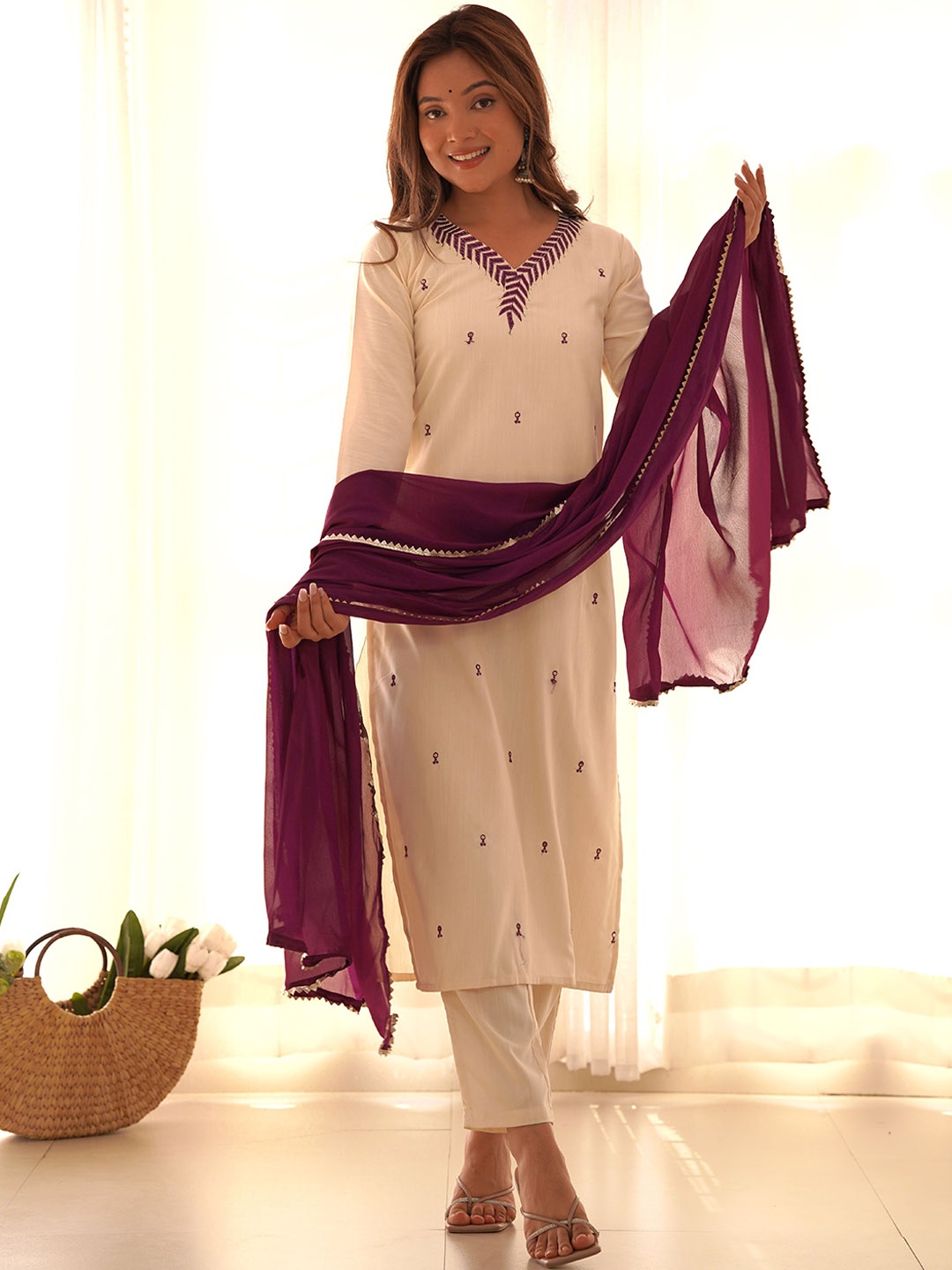 KALINI Ethnic Motifs Embroidered Chanderi Silk Straight Kurta With Trousers & Dupatta, Off white
KALINI Ethnic Motifs Embroidered Chanderi Silk Straight Kurta With Trousers & Dupatta, Off white