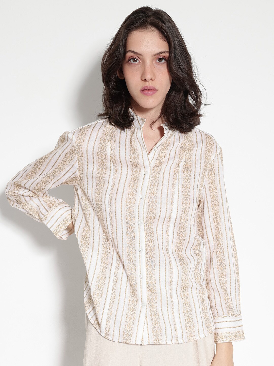 RAREISM Comfort Fit Ethnic Motifs Printed Mandarin Collar Cotton Casual Shirt, White
RAREISM Comfort Fit Ethnic Motifs Printed Mandarin Collar Cotton Casual Shirt, White