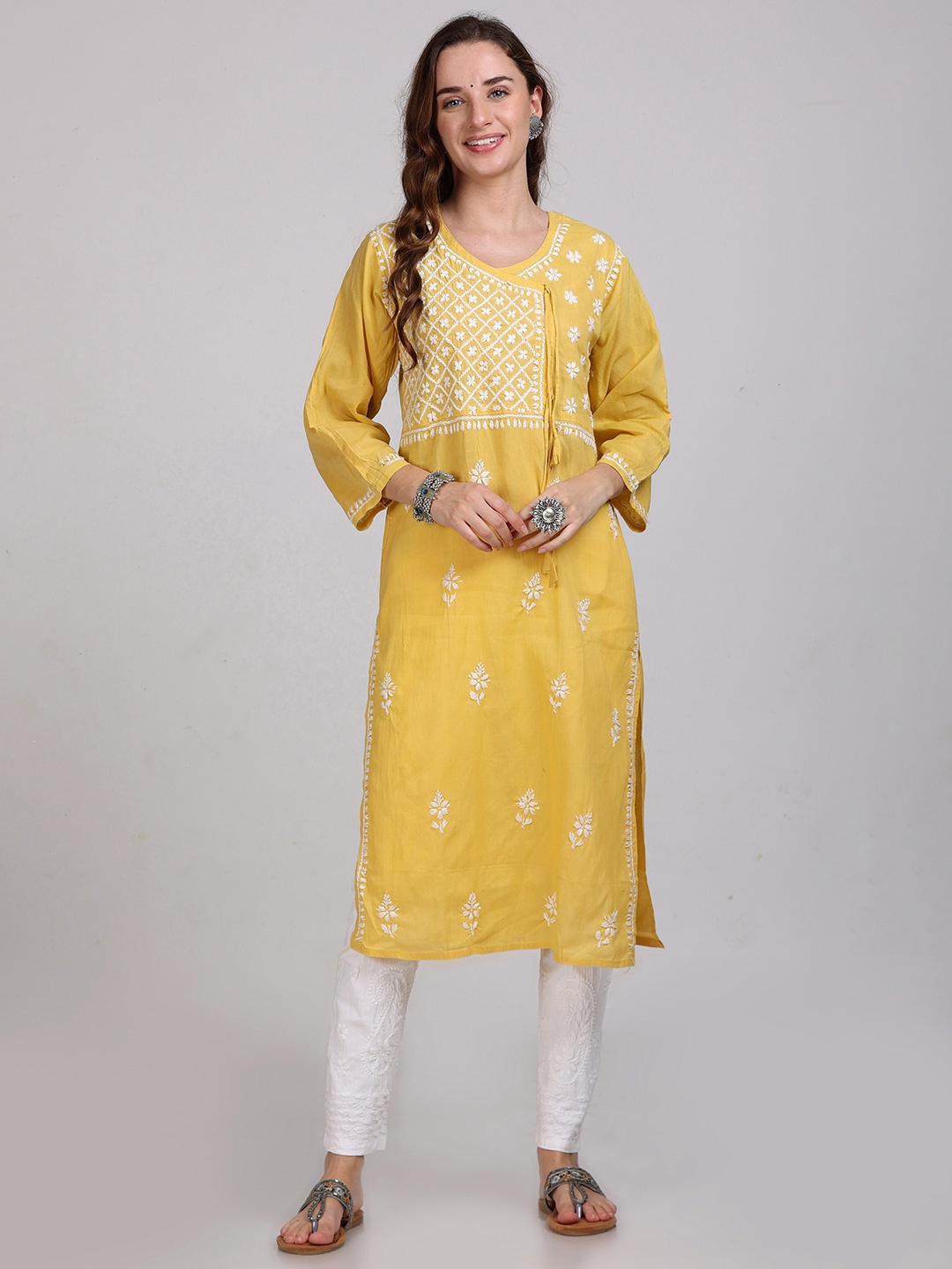 KHAKA Angrakha Embroidered Thread Work Pure Cotton Straight Chikankari Kurta, Yellow
KHAKA Angrakha Embroidered Thread Work Pure Cotton Straight Chikankari Kurta, Yellow