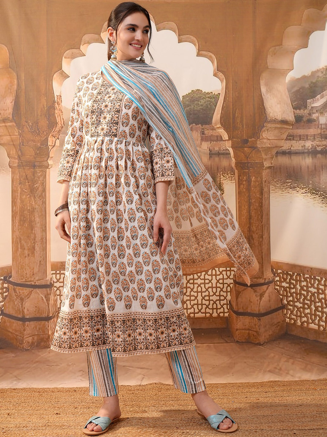 Vishudh Brown Ethnic Motifs Printed Pure Cotton Anarkali Kurta With Trousers & Dupatta
Vishudh Brown Ethnic Motifs Printed Pure Cotton Anarkali Kurta With Trousers & Dupatta