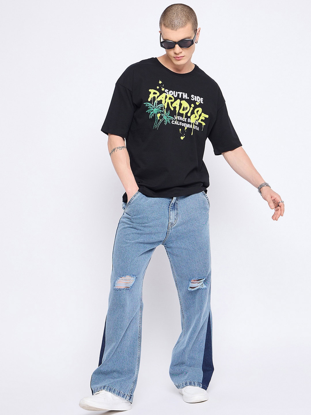 Mast & Harbour Oversized Typography Printed Drop-Shoulder Sleeves Pure Cotton T-shirt, Black
Mast & Harbour Oversized Typography Printed Drop-Shoulder Sleeves Pure Cotton T-shirt, Black