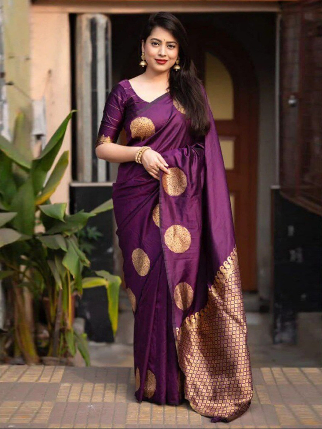 Flosive Woven Design Zari Art Silk Banarasi Saree, Purple
Flosive Woven Design Zari Art Silk Banarasi Saree, Purple