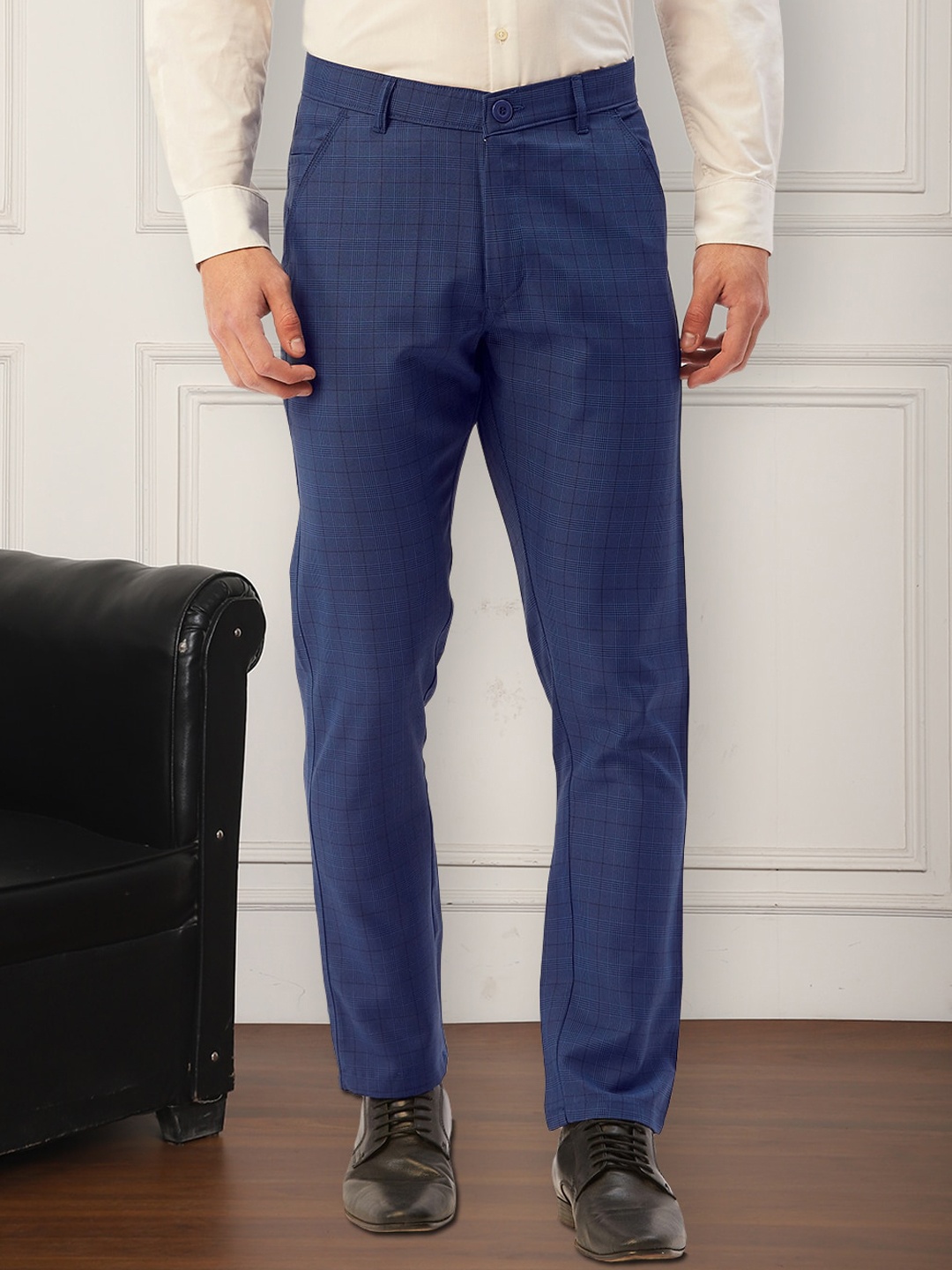 JAINISH Men Relaxed Tapered Fit Checked Mid-Rise Easy Wash Pure Cotton Formal Trousers, Blue
JAINISH Men Relaxed Tapered Fit Checked Mid-Rise Easy Wash Pure Cotton Formal Trousers, Blue