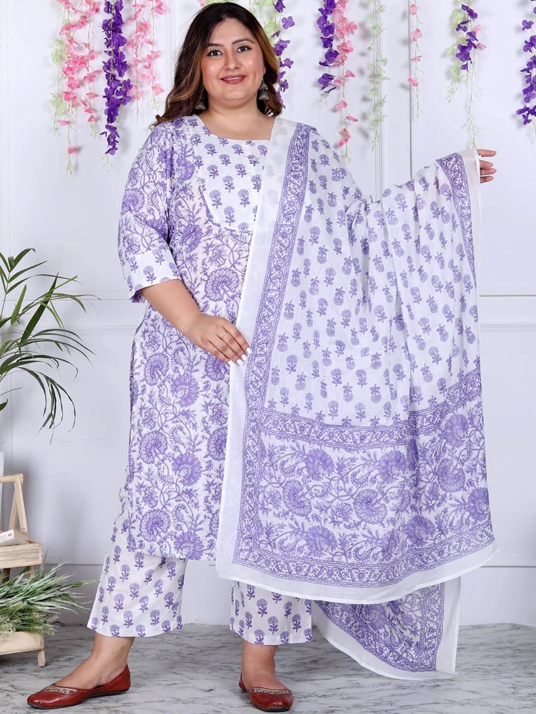 Swasti Plus Size Floral Printed Regular Sequinned Pure Cotton Kurta with Trouser & Dupatta, White
Swasti Plus Size Floral Printed Regular Sequinned Pure Cotton Kurta with Trouser & Dupatta, White