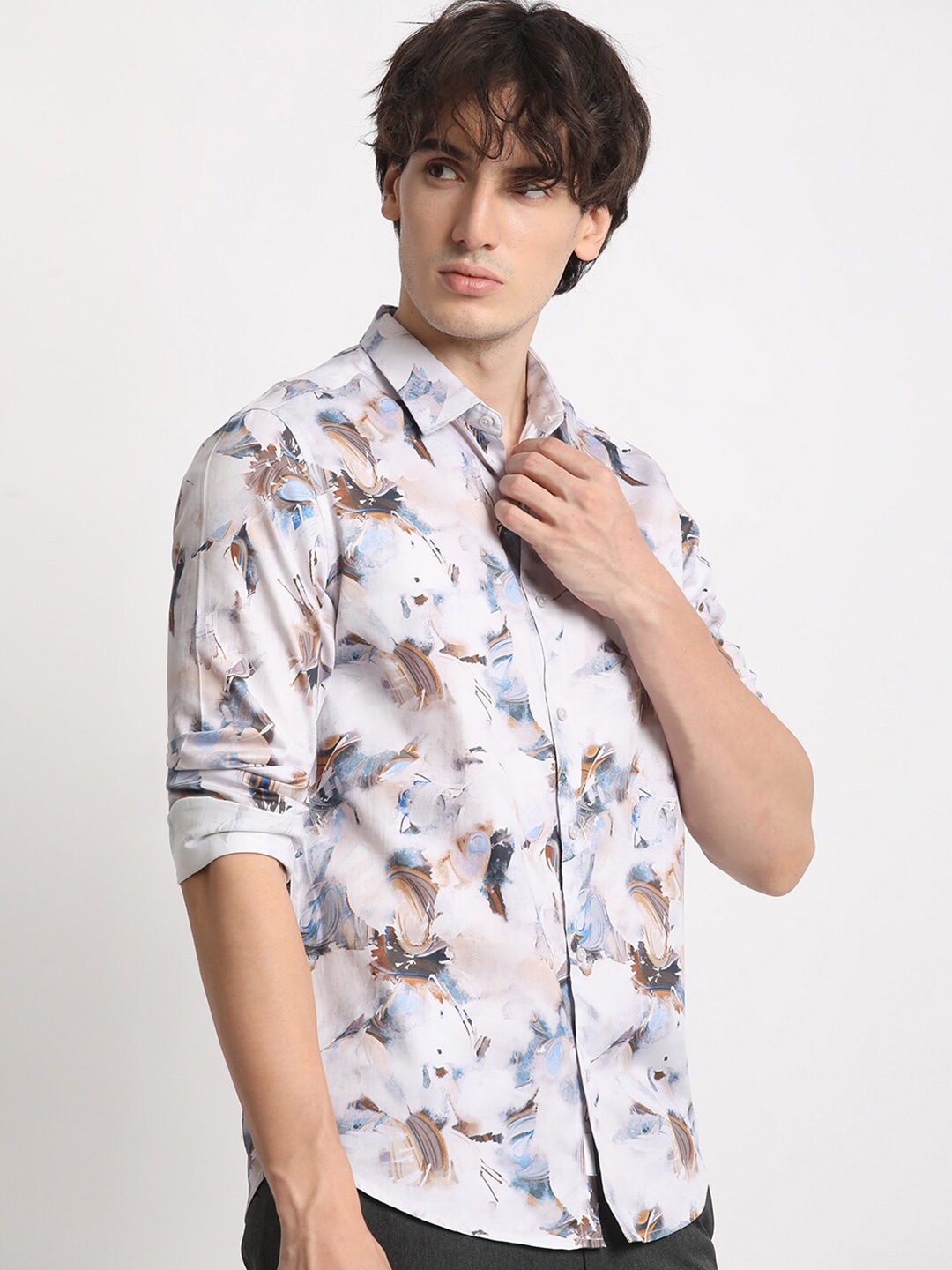 THE BEAR HOUSE Slim Fit Long Sleeves Spread Collar Cotton Opaque Printed Casual Shirt, White
THE BEAR HOUSE Slim Fit Long Sleeves Spread Collar Cotton Opaque Printed Casual Shirt, White