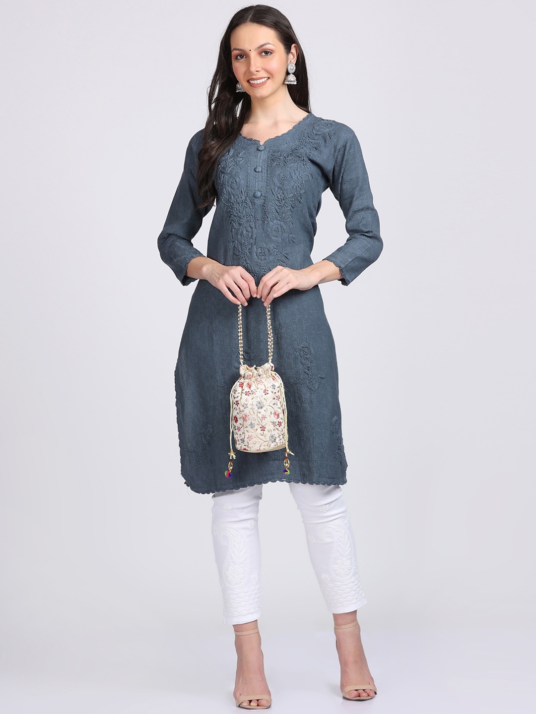 KHAKA Floral Embroidered Regular Chikankari Pure Cotton Straight Kurta with Trousers, Grey
KHAKA Floral Embroidered Regular Chikankari Pure Cotton Straight Kurta with Trousers, Grey