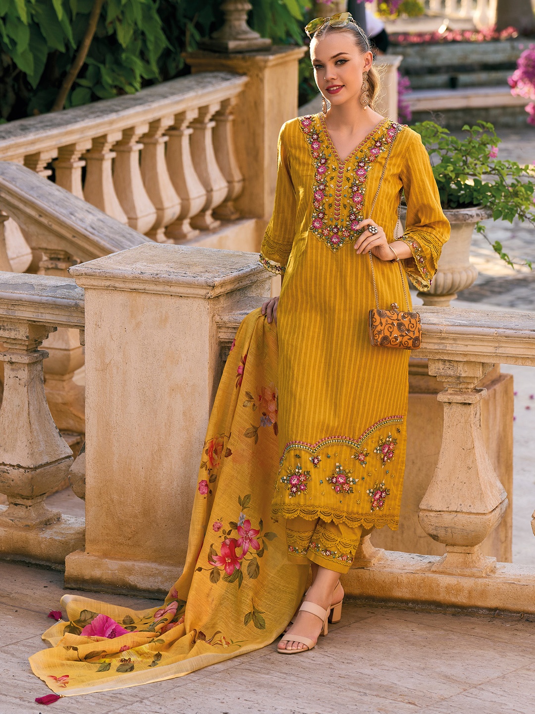 Indo Era Floral Embroidered Regular Thread Work Pure Cotton Kurta with Trousers & Dupatta, Yellow
Indo Era Floral Embroidered Regular Thread Work Pure Cotton Kurta with Trousers & Dupatta, Yellow