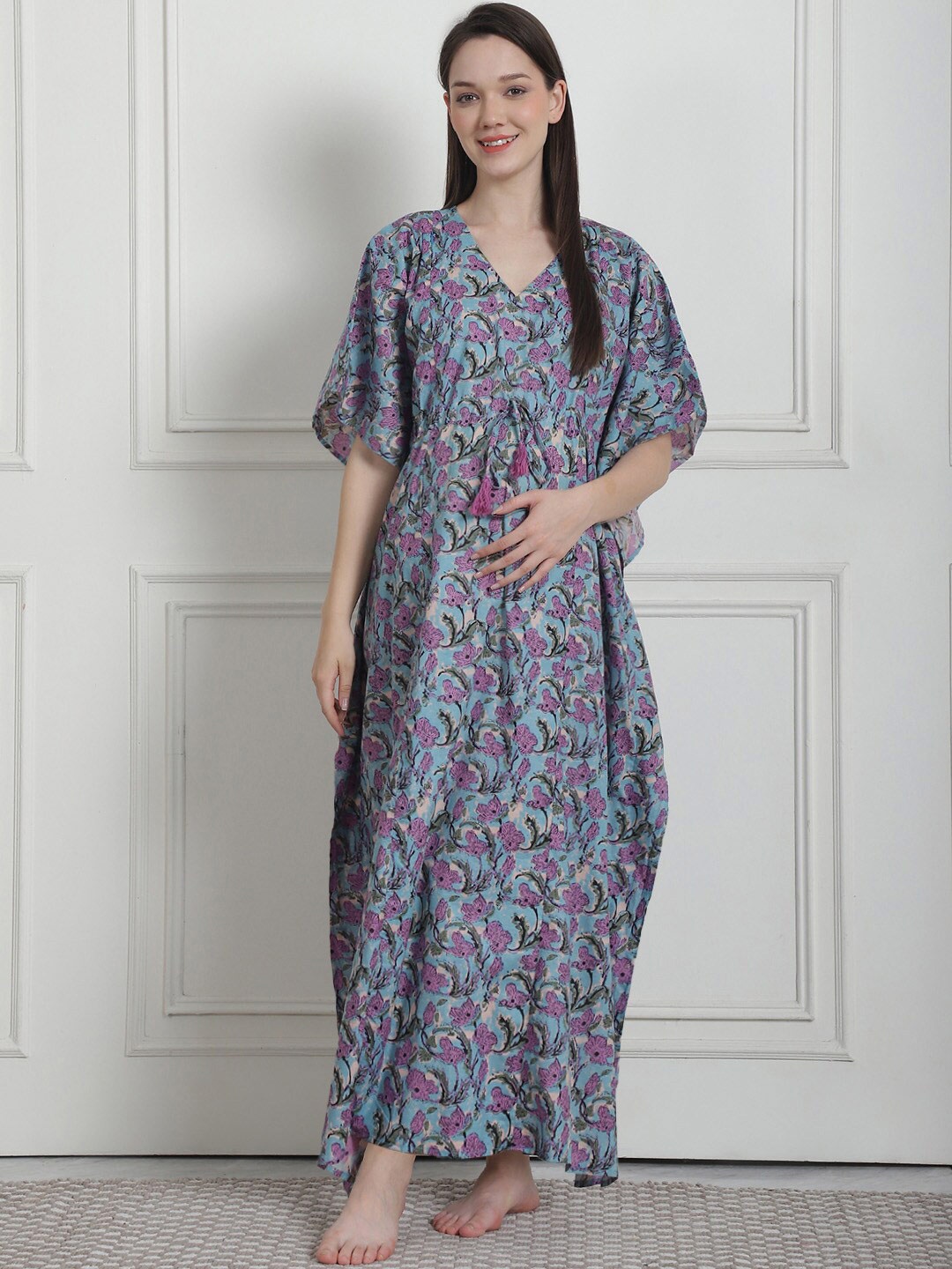 Secret Wish Floral Printed V-Neck Pure Cotton Maxi Maternity Kaftan Nightdress, Blue
Secret Wish Floral Printed V-Neck Pure Cotton Maxi Maternity Kaftan Nightdress, Blue
