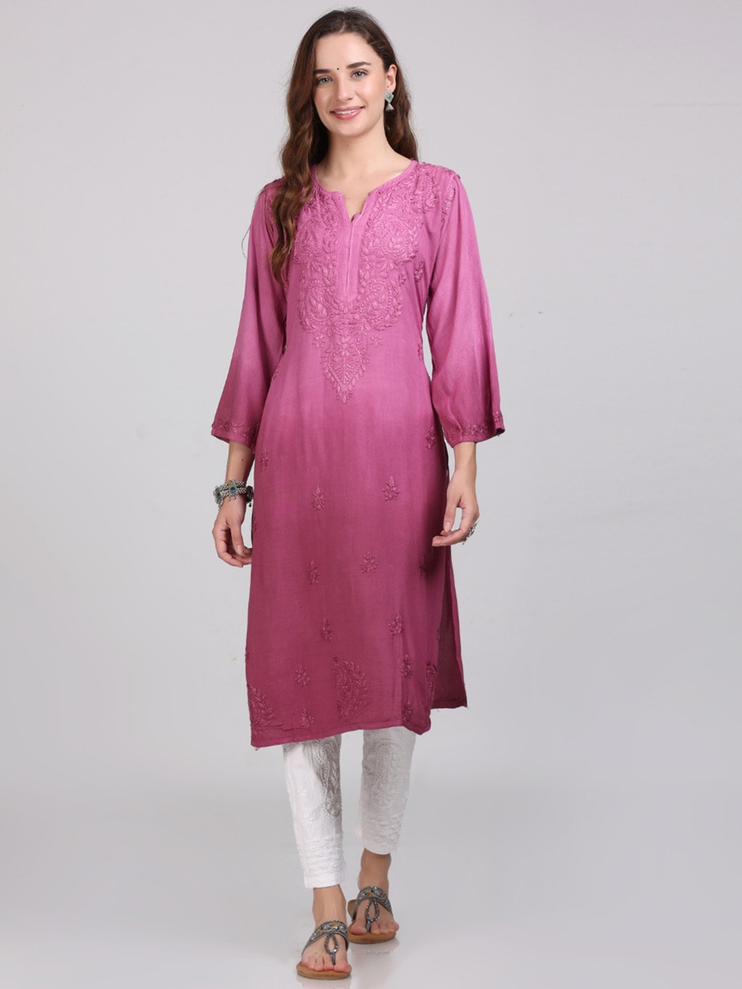 KHAKA Ethnic Motifs Embroidered Round Neck Chikankari Straight Kurta With Trouser, Purple
KHAKA Ethnic Motifs Embroidered Round Neck Chikankari Straight Kurta With Trouser, Purple