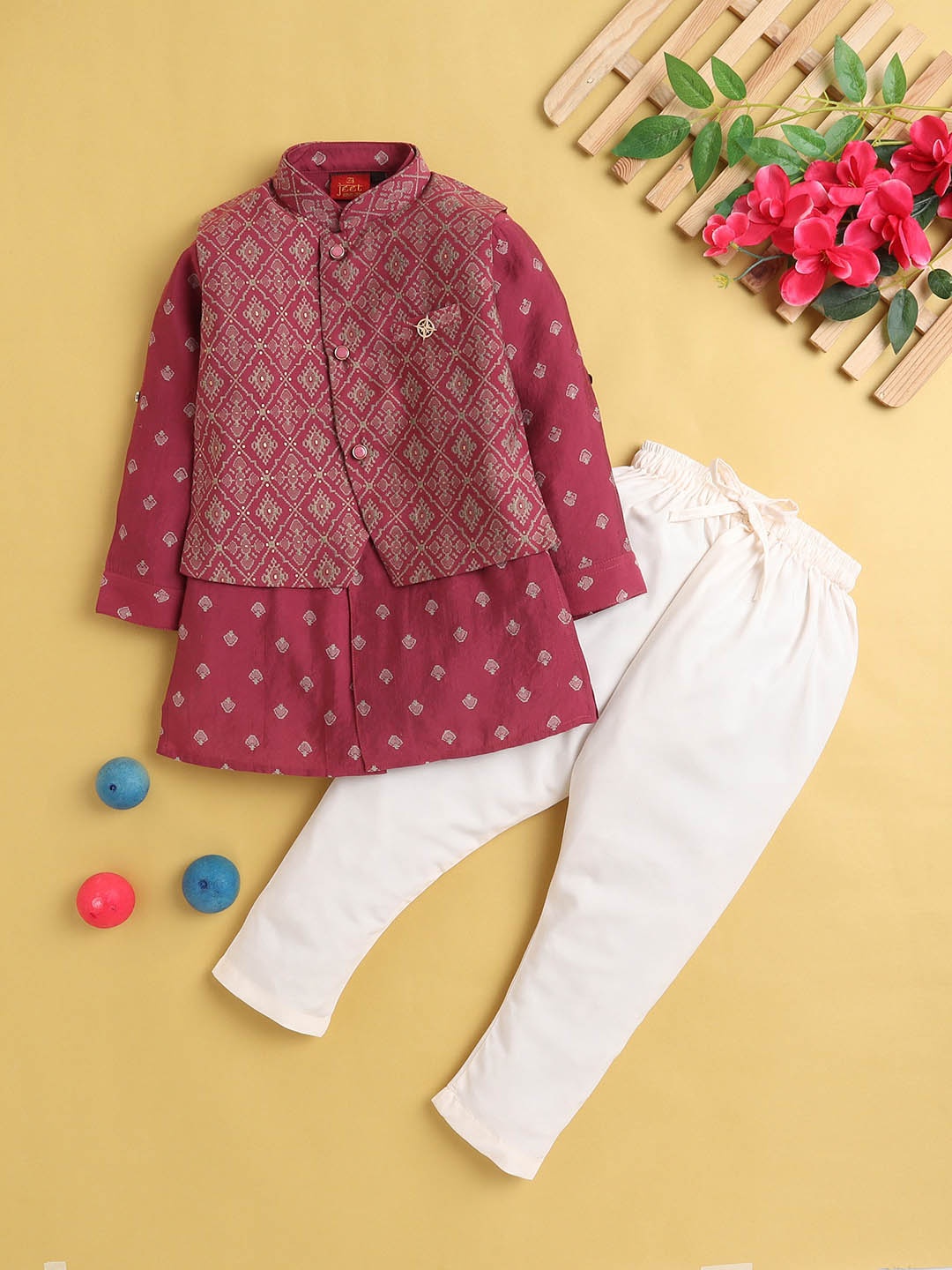 Jeetethnics Boys Ethnic Motifs Print Mandarin Collar Regular Straight Kurta Set, Burgundy
Jeetethnics Boys Ethnic Motifs Print Mandarin Collar Regular Straight Kurta Set, Burgundy