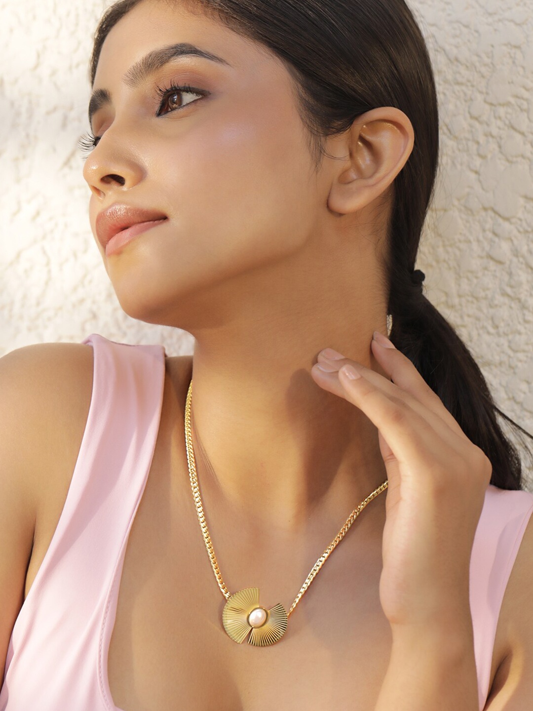 Rubans Voguish 18KT Gold Plated Stainles Steel Tarnish Free Waterproof Demi-Fine Necklace
Rubans Voguish 18KT Gold Plated Stainles Steel Tarnish Free Waterproof Demi-Fine Necklace