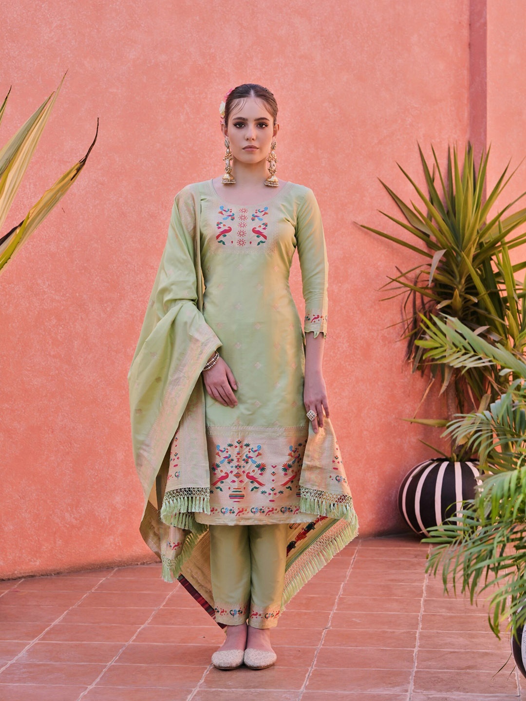 ZARIMO Ethnic Motifs Woven Design Zari Pure Silk Unstitched Dress Material, Lime green
ZARIMO Ethnic Motifs Woven Design Zari Pure Silk Unstitched Dress Material, Lime green
