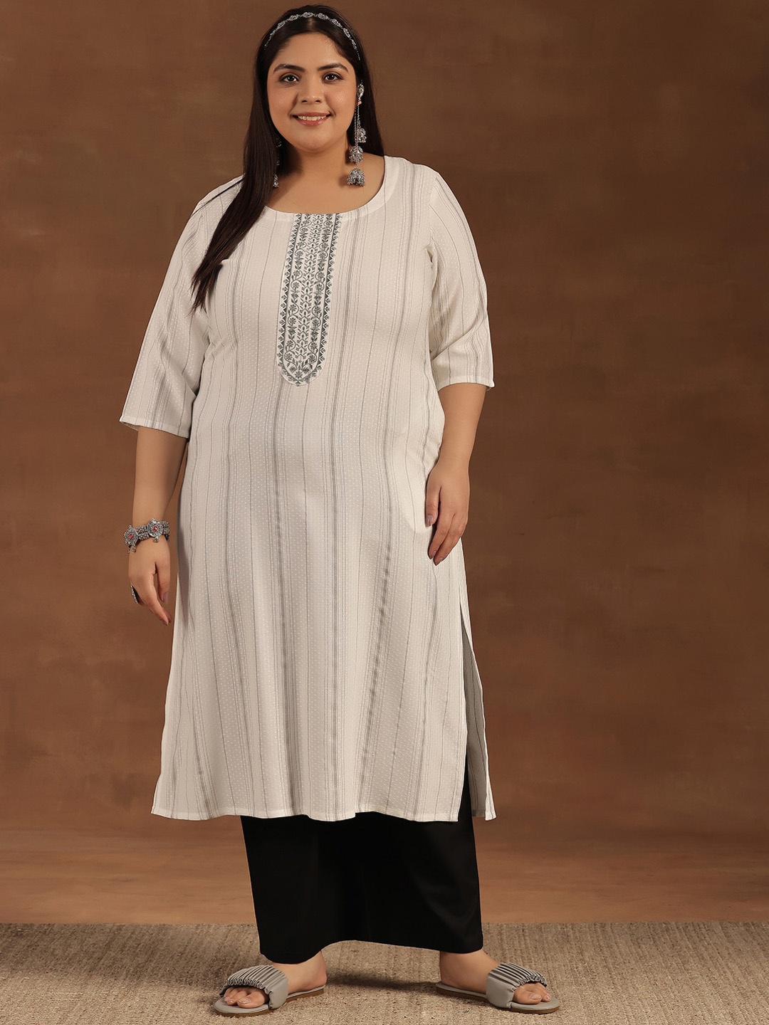 EXTRA LOVE BY LIBAS Plus Size Striped Yoke Design Thread Work Dobby Striagth Kurta, Cream
EXTRA LOVE BY LIBAS Plus Size Striped Yoke Design Thread Work Dobby Striagth Kurta, Cream