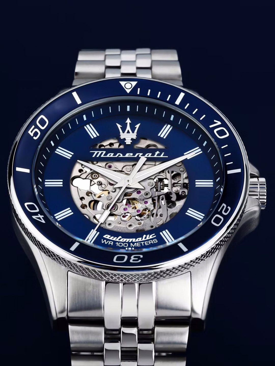 Maserati Men Stainless Steel Bracelet Style Straps Analogue Automatic Motion Powered Watch, Silver
Maserati Men Stainless Steel Bracelet Style Straps Analogue Automatic Motion Powered Watch, Silver