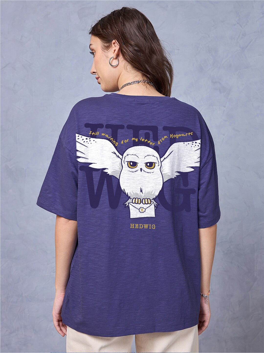 Bewakoof AIR 1.0 Harry Potter Graphic Print Drop Shoulder Sleeves Cotton Oversized T-shirt, Blue
Bewakoof AIR 1.0 Harry Potter Graphic Print Drop Shoulder Sleeves Cotton Oversized T-shirt, Blue