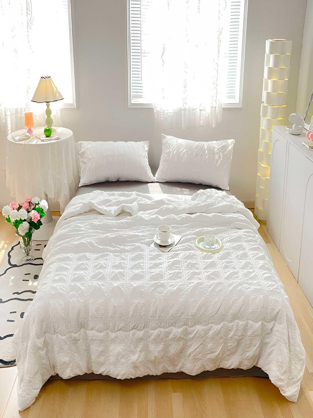 JC HOME Grey & White Self Design Double King Bedding Set
JC HOME Grey & White Self Design Double King Bedding Set