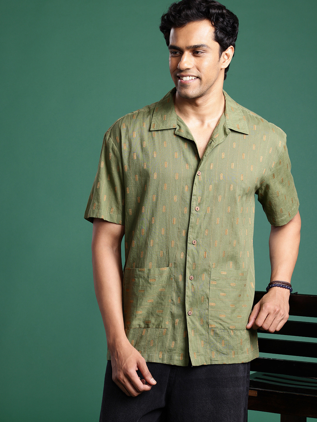 Sangria Men Textured Cuban Collar Boxy Pure Cotton Casual Shirt, Green
Sangria Men Textured Cuban Collar Boxy Pure Cotton Casual Shirt, Green