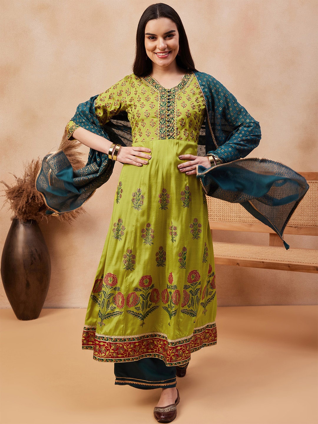 Ishin V Neck Ethnic Motifs Printed Regular Gotta Patti Pure Silk Anarkali Kurta Set, Green
Ishin V Neck Ethnic Motifs Printed Regular Gotta Patti Pure Silk Anarkali Kurta Set, Green