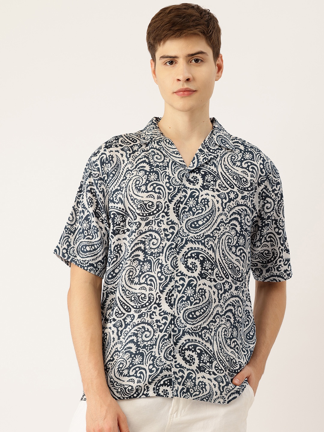 Rapra The Label Men Comfort Ethnic Motifs Printed Cuban Collar Relaxed Fit Casual Shirt, White
Rapra The Label Men Comfort Ethnic Motifs Printed Cuban Collar Relaxed Fit Casual Shirt, White