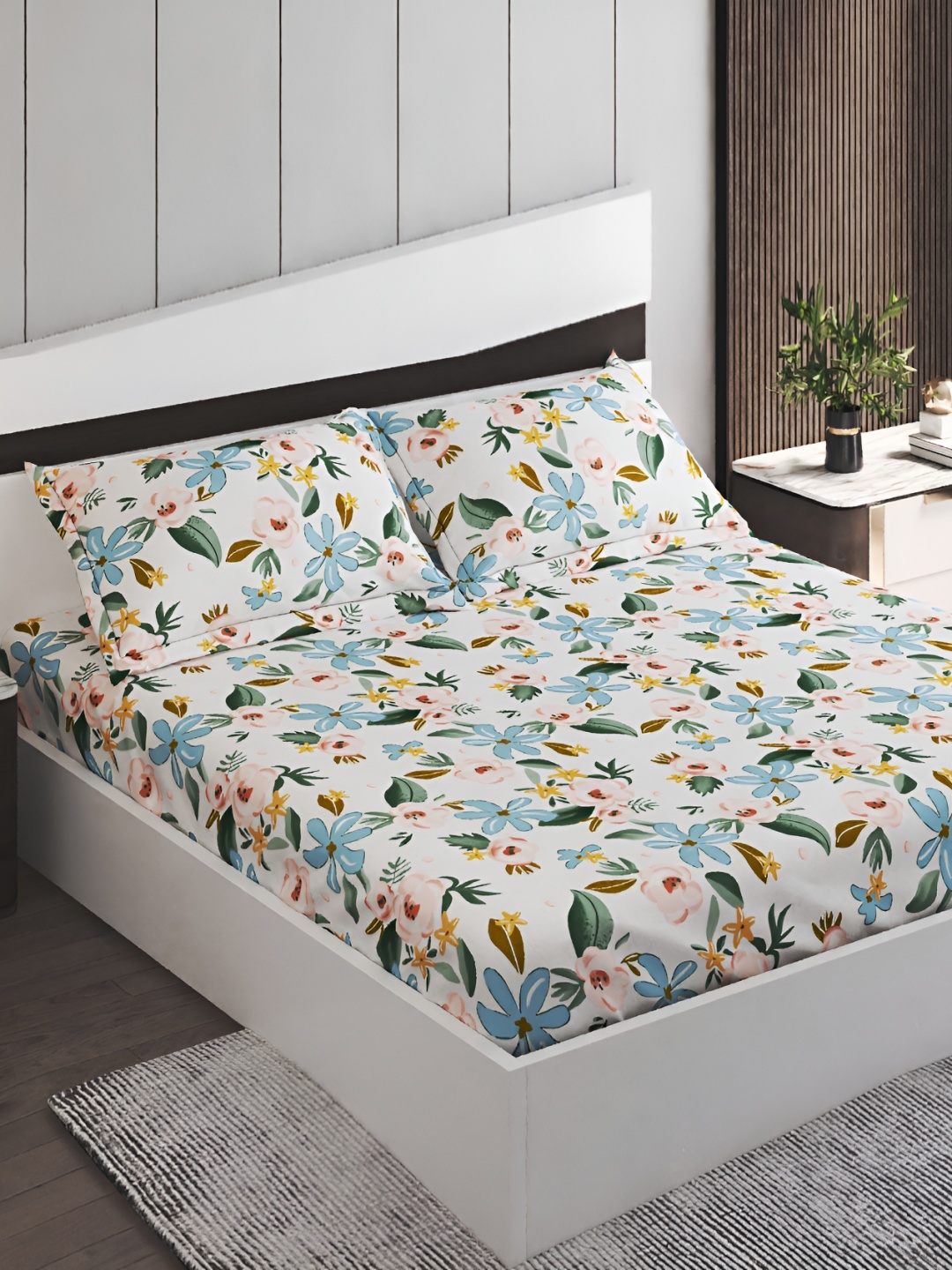 Home Centre Corsica Mehroon White 220 TC Microfiber Queen Bedsheet with 2 Pillow Covers
Home Centre Corsica Mehroon White 220 TC Microfiber Queen Bedsheet with 2 Pillow Covers