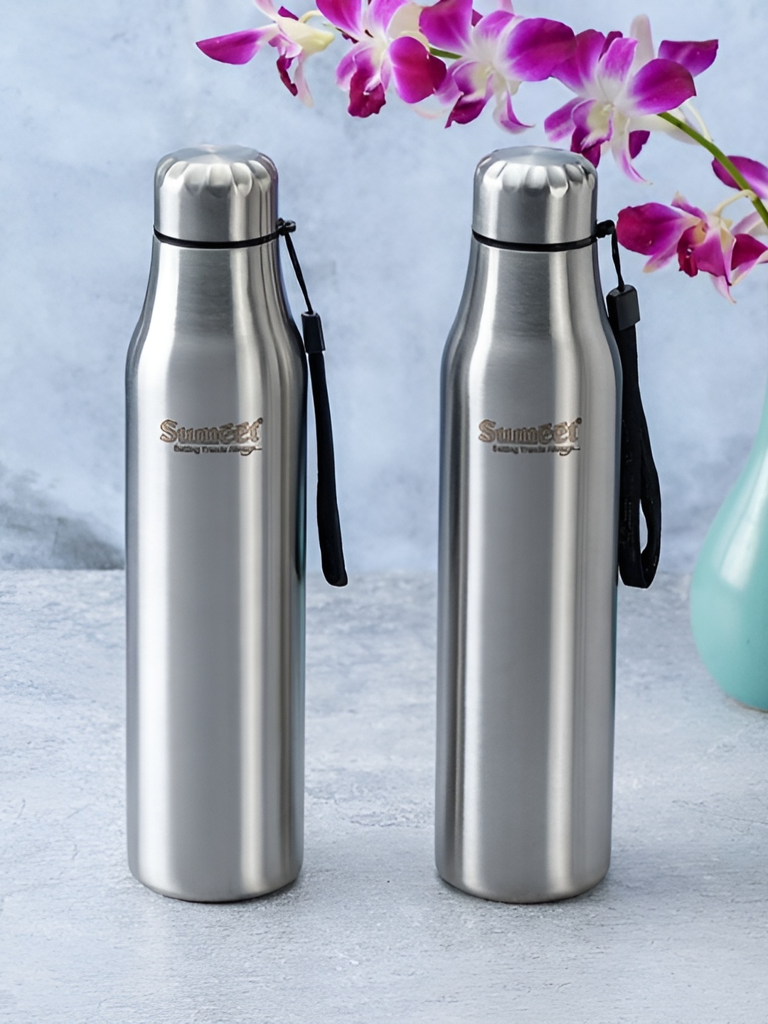 Sumeet Silver-Toned 2 Pieces Double Wall Vacuum Stainless Steel Water Bottles 1 L Each
Sumeet Silver-Toned 2 Pieces Double Wall Vacuum Stainless Steel Water Bottles 1 L Each