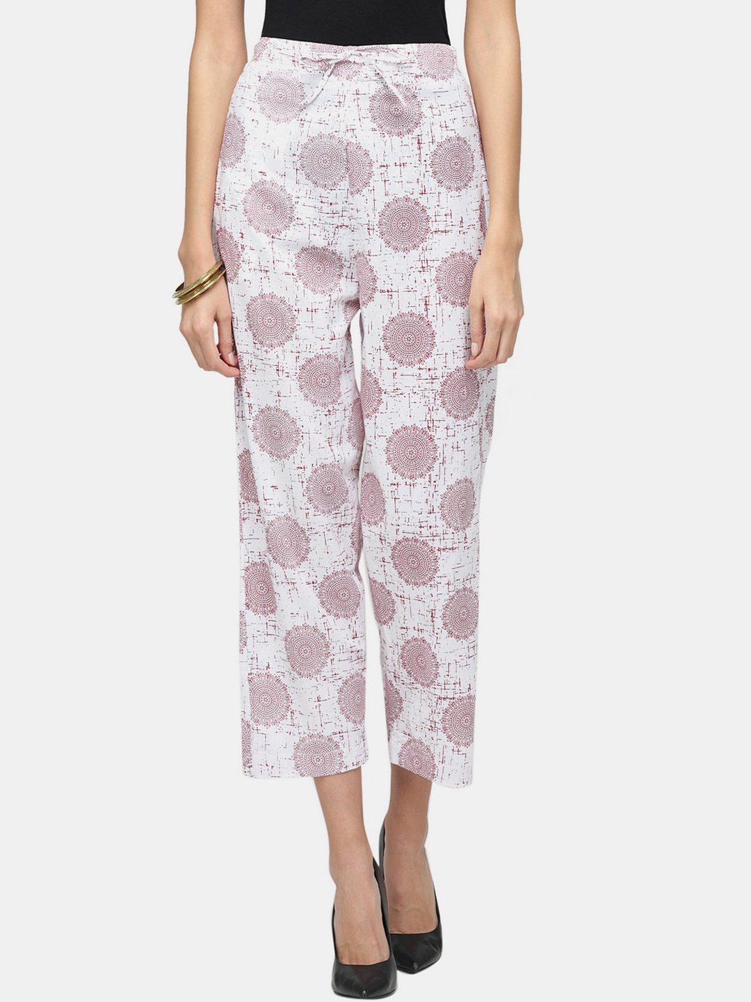 Aarsha Women Printed Relaxed Straight Leg Mid-Rise Cotton Plain Regular Trousers Trousers, White
Aarsha Women Printed Relaxed Straight Leg Mid-Rise Cotton Plain Regular Trousers Trousers, White