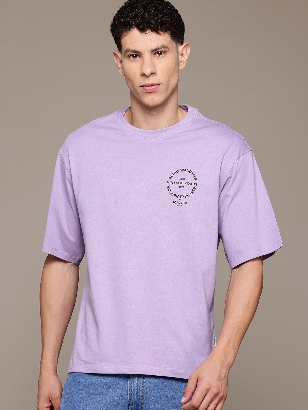 The Roadster Lifestyle Co. Drop-Shoulder Sleeves Pure Cotton Relaxed T-shirt, Lavender
The Roadster Lifestyle Co. Drop-Shoulder Sleeves Pure Cotton Relaxed T-shirt, Lavender