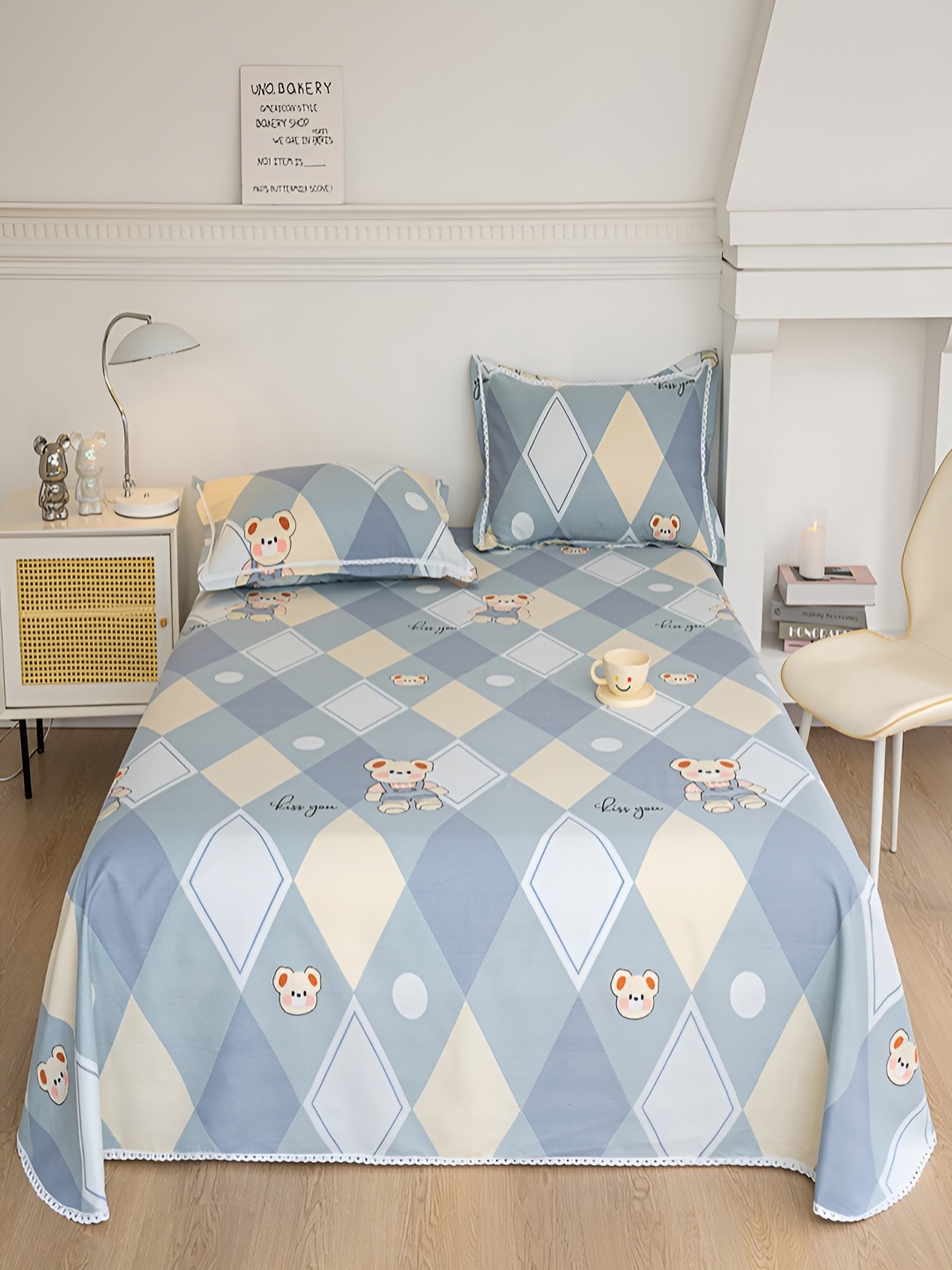 JC HOME Blue & Peach-Coloured Geometric 160 TC Single Bedsheet with 1 Pillow Cover
JC HOME Blue & Peach-Coloured Geometric 160 TC Single Bedsheet with 1 Pillow Cover