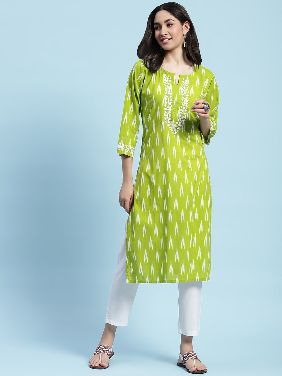 House of Chikankari Floral Printed Notch Neck Chikankari Cotton Straight Kurta, Green
House of Chikankari Floral Printed Notch Neck Chikankari Cotton Straight Kurta, Green