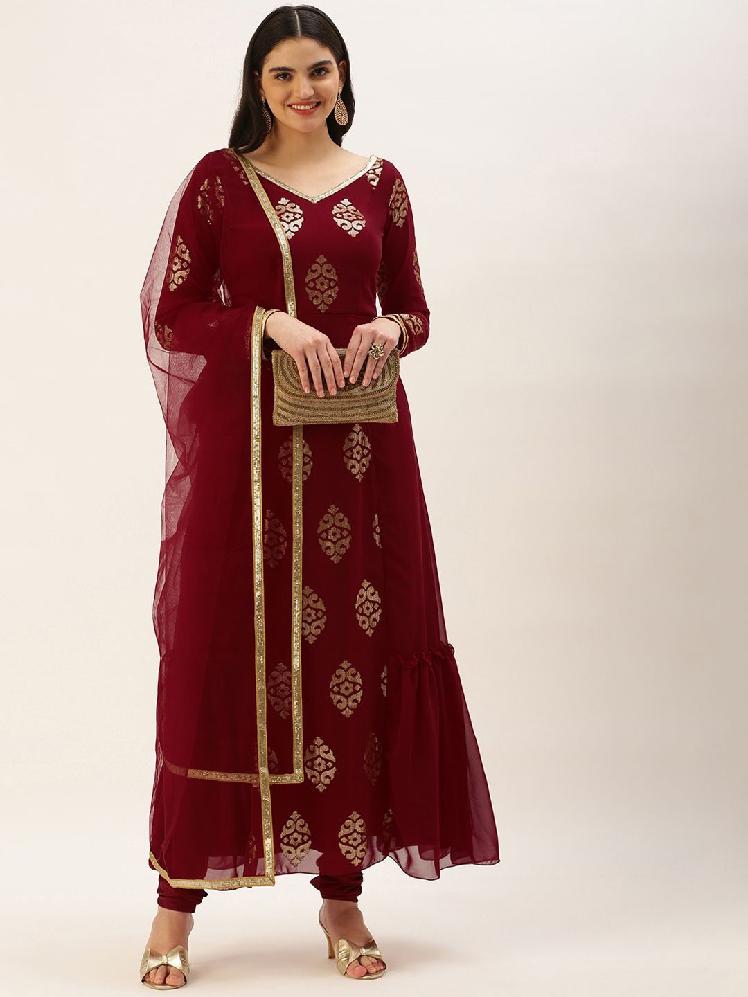 Ethnovog Floral Embroidered Empire Sequinned Anarkali Kurta with Churidar & Dupatta, Maroon
Ethnovog Floral Embroidered Empire Sequinned Anarkali Kurta with Churidar & Dupatta, Maroon