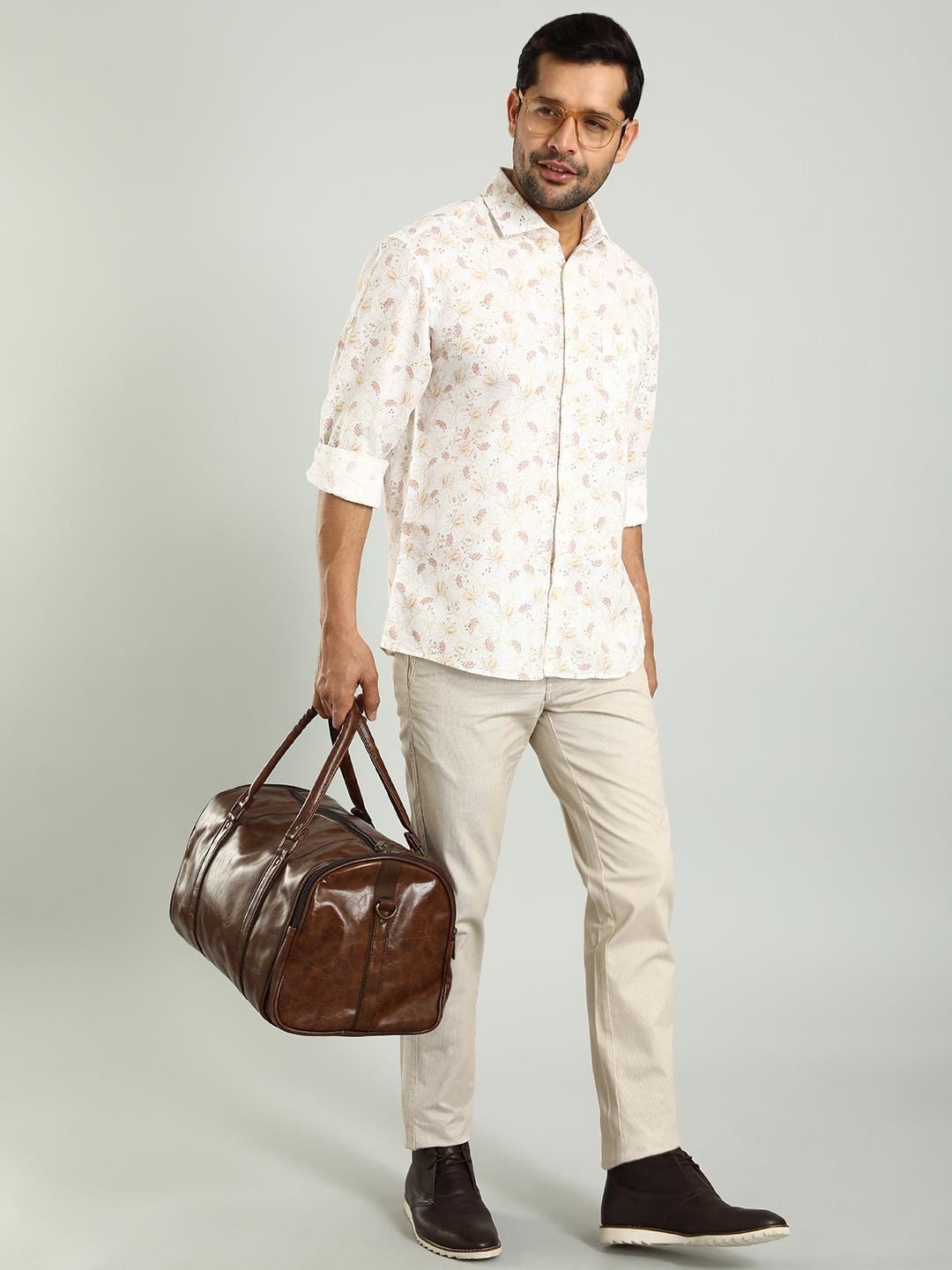 Indian Terrain Slim Fit Floral Printed Spread Collar Long Sleeves Casual Shirt, White
Indian Terrain Slim Fit Floral Printed Spread Collar Long Sleeves Casual Shirt, White