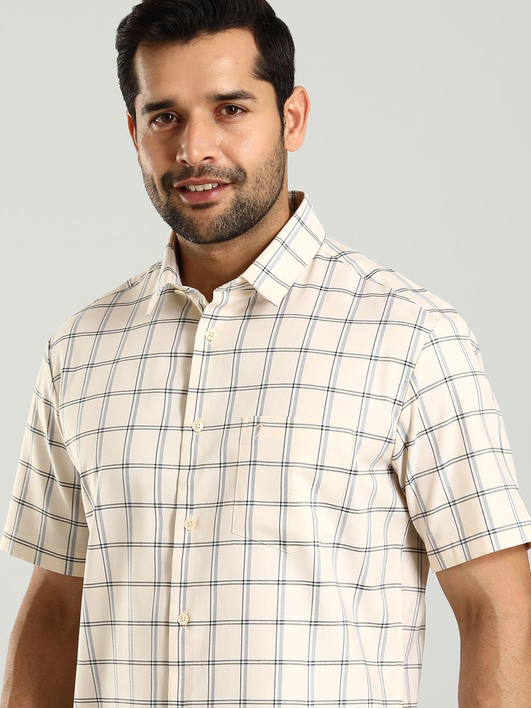 Indian Terrain Slim Fit Checked Spread Collar Short Sleeves Cotton Casual Shirt, Yellow
Indian Terrain Slim Fit Checked Spread Collar Short Sleeves Cotton Casual Shirt, Yellow