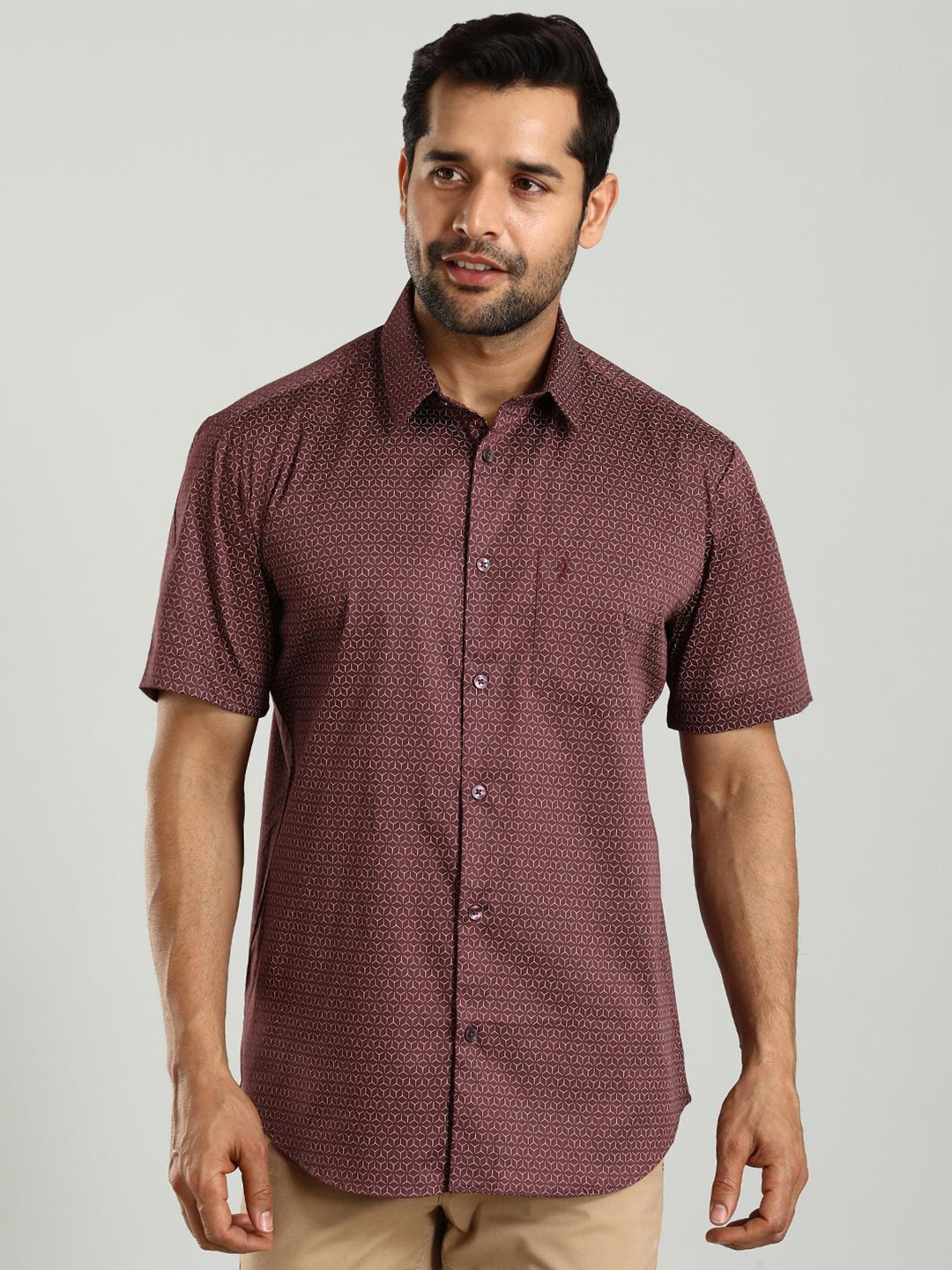 Indian Terrain Classic Micro Ditsy Printed Cutaway Collar Slim Fit Cotton Shirt, Red
Indian Terrain Classic Micro Ditsy Printed Cutaway Collar Slim Fit Cotton Shirt, Red