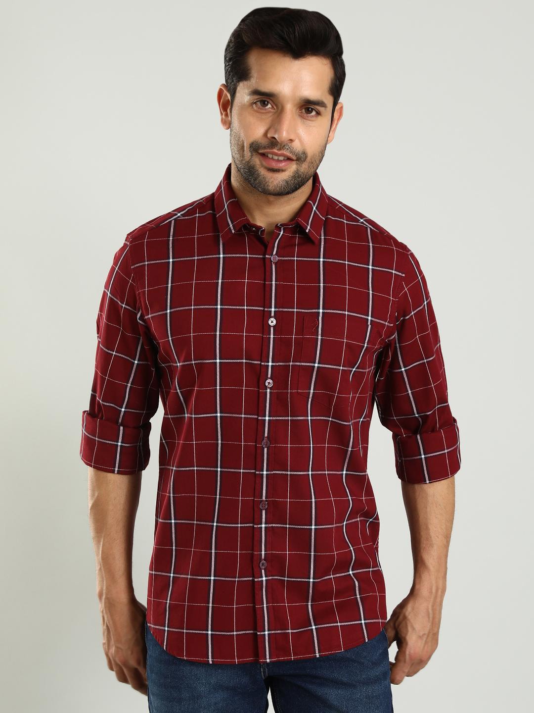 Indian Terrain Spread Collar Long Sleeves Classic Slim Fit Checked Cotton Casual Shirt, Red
Indian Terrain Spread Collar Long Sleeves Classic Slim Fit Checked Cotton Casual Shirt, Red