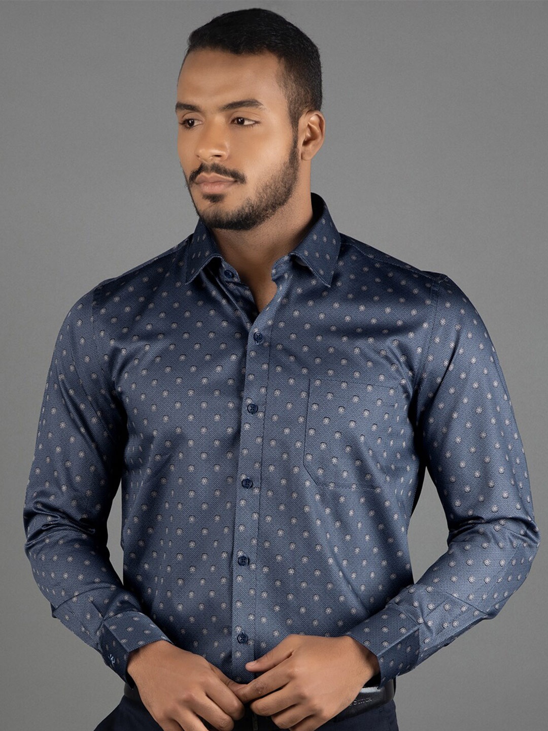 LOUIS STITCH Comfort Micro Ditsy Printed Semi Spread Collar Pure Cotton Formal Shirt, Blue
LOUIS STITCH Comfort Micro Ditsy Printed Semi Spread Collar Pure Cotton Formal Shirt, Blue