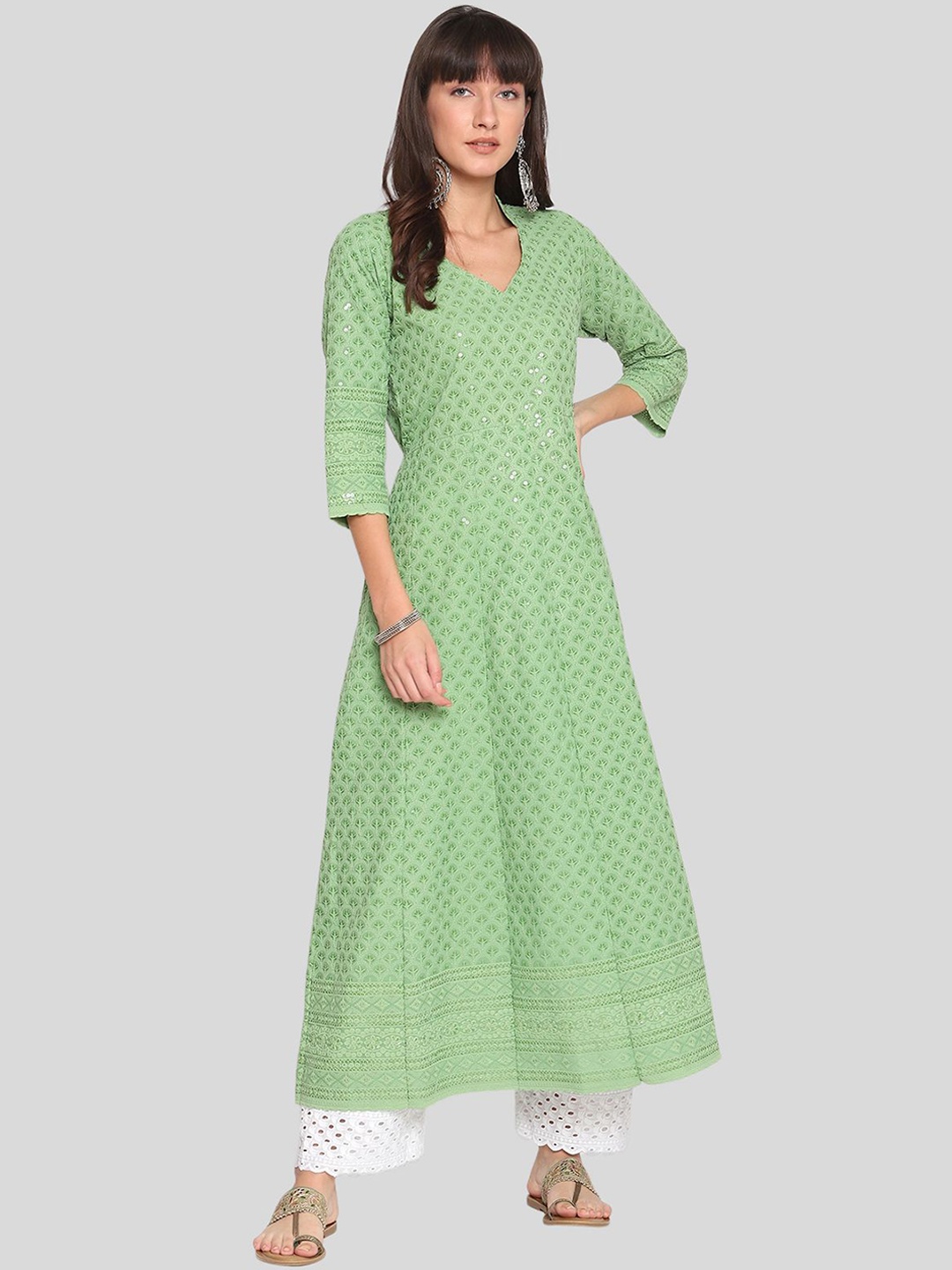 QUEENLEY Ethnic Motifs Embroidered V-Neck Pure Cotton Chikankari Anarkali Kurta, Green
QUEENLEY Ethnic Motifs Embroidered V-Neck Pure Cotton Chikankari Anarkali Kurta, Green