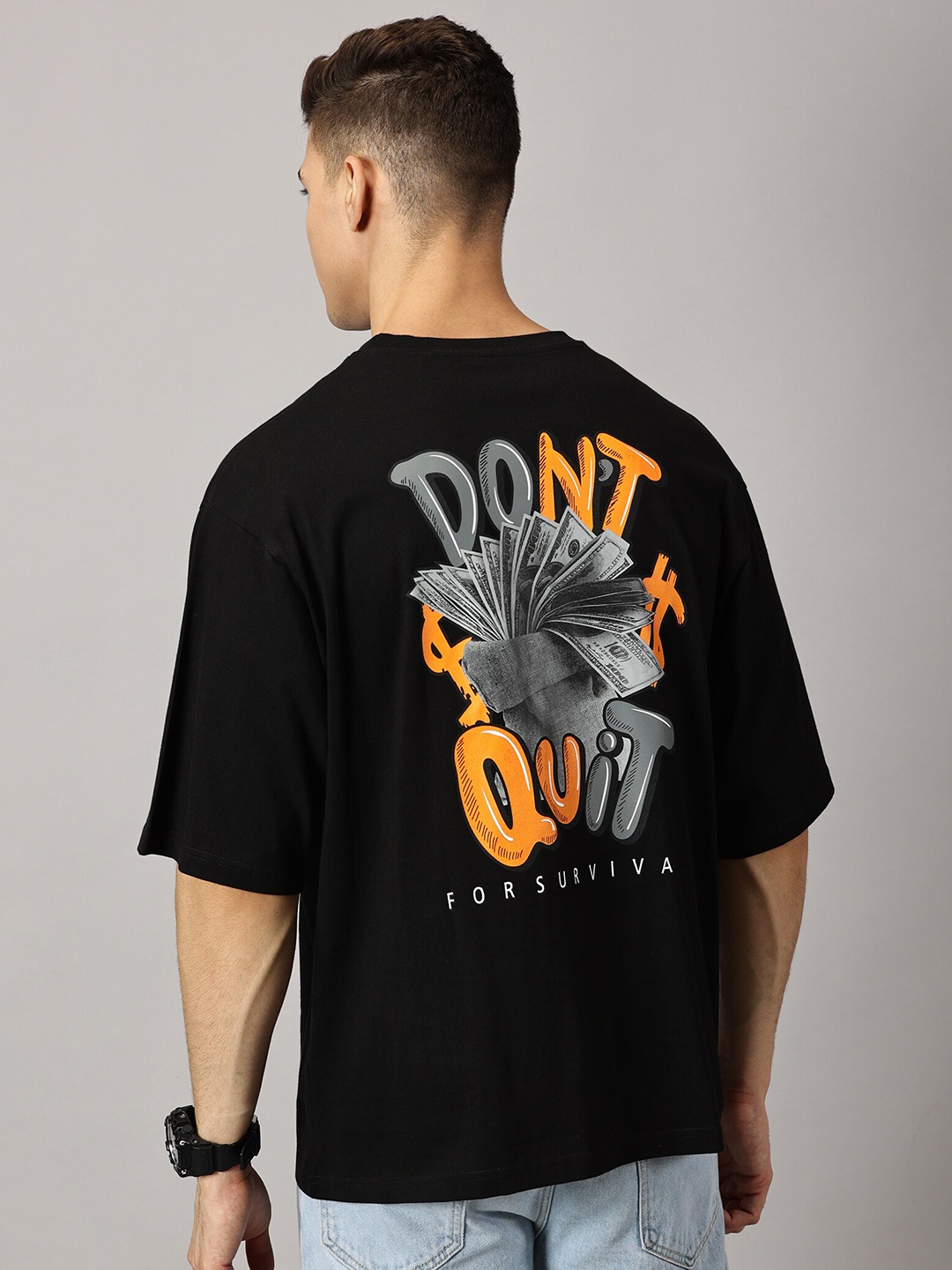 THE HOLLANDER Typography Printed Drop-Shoulder Sleeves Pure Cotton Oversized T-shirt, Black
THE HOLLANDER Typography Printed Drop-Shoulder Sleeves Pure Cotton Oversized T-shirt, Black