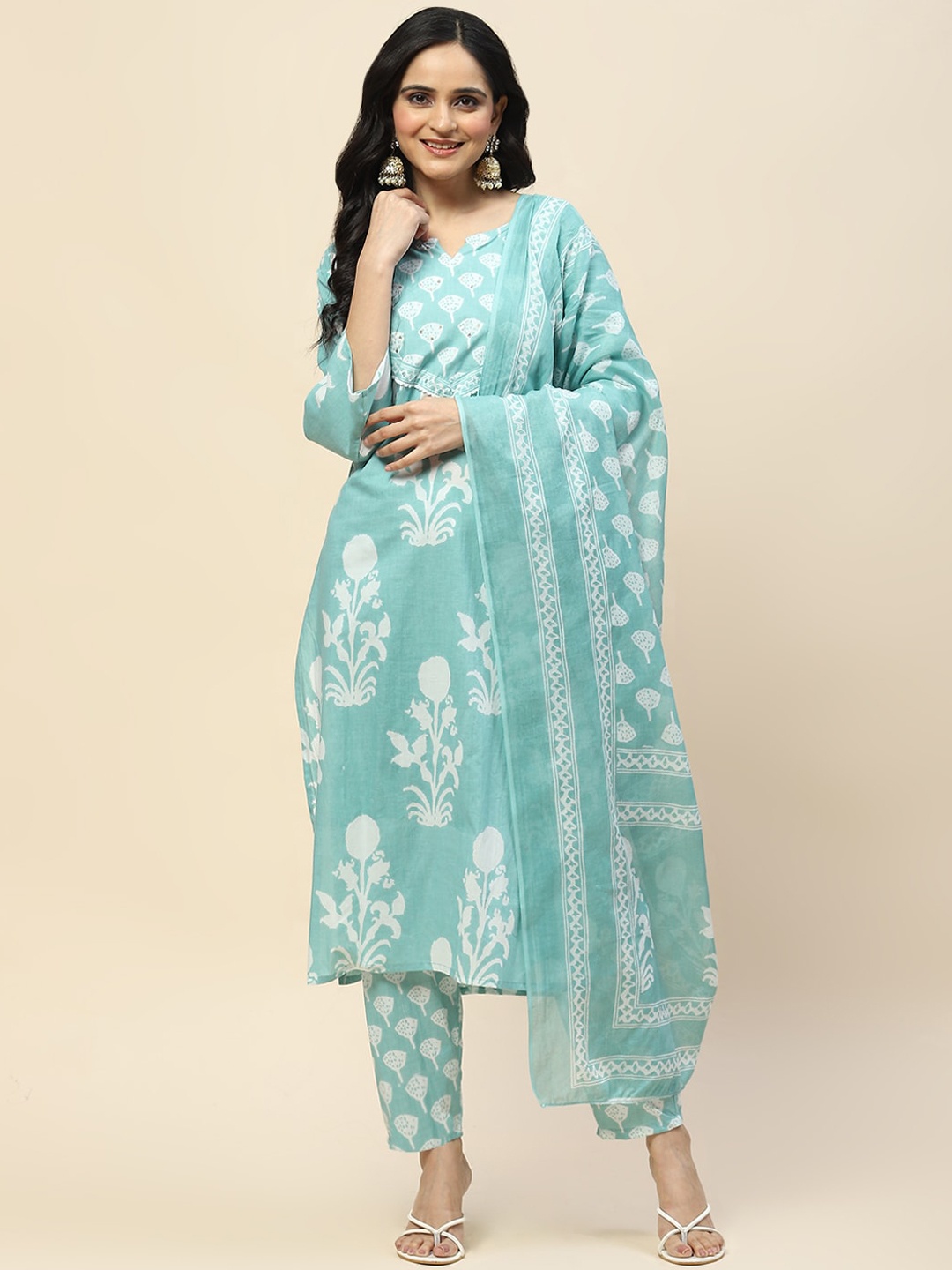 Meena Bazaar Floral Printed Notch Neck Straight Kurta With Trousers & Dupatta, Sea green
Meena Bazaar Floral Printed Notch Neck Straight Kurta With Trousers & Dupatta, Sea green