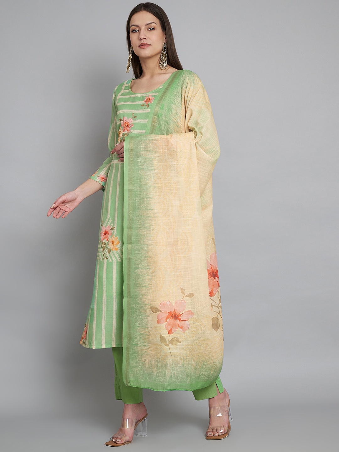 Label Khoj Round Neck Floral Printed Linen Straight Kurta with Trouser & Dupatta, Green
Label Khoj Round Neck Floral Printed Linen Straight Kurta with Trouser & Dupatta, Green
