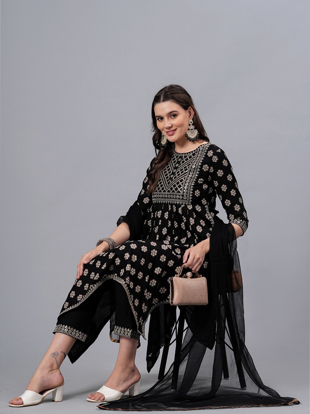 NEW4U Women Floral Embroidered Regular Sequinned Kurta with Palazzos & With Dupatta, Black
NEW4U Women Floral Embroidered Regular Sequinned Kurta with Palazzos & With Dupatta, Black