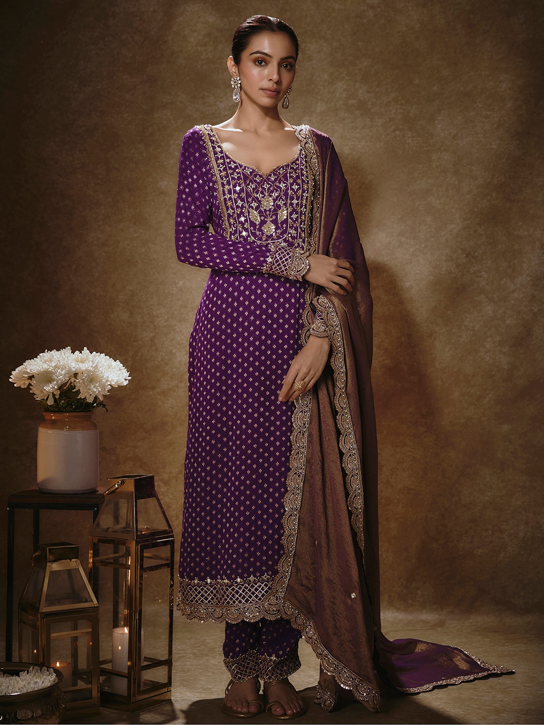Renee Label Ethnic Motifs Embroidered Beads and Stones Kurta with Trousers & Dupatta, Purple
Renee Label Ethnic Motifs Embroidered Beads and Stones Kurta with Trousers & Dupatta, Purple
