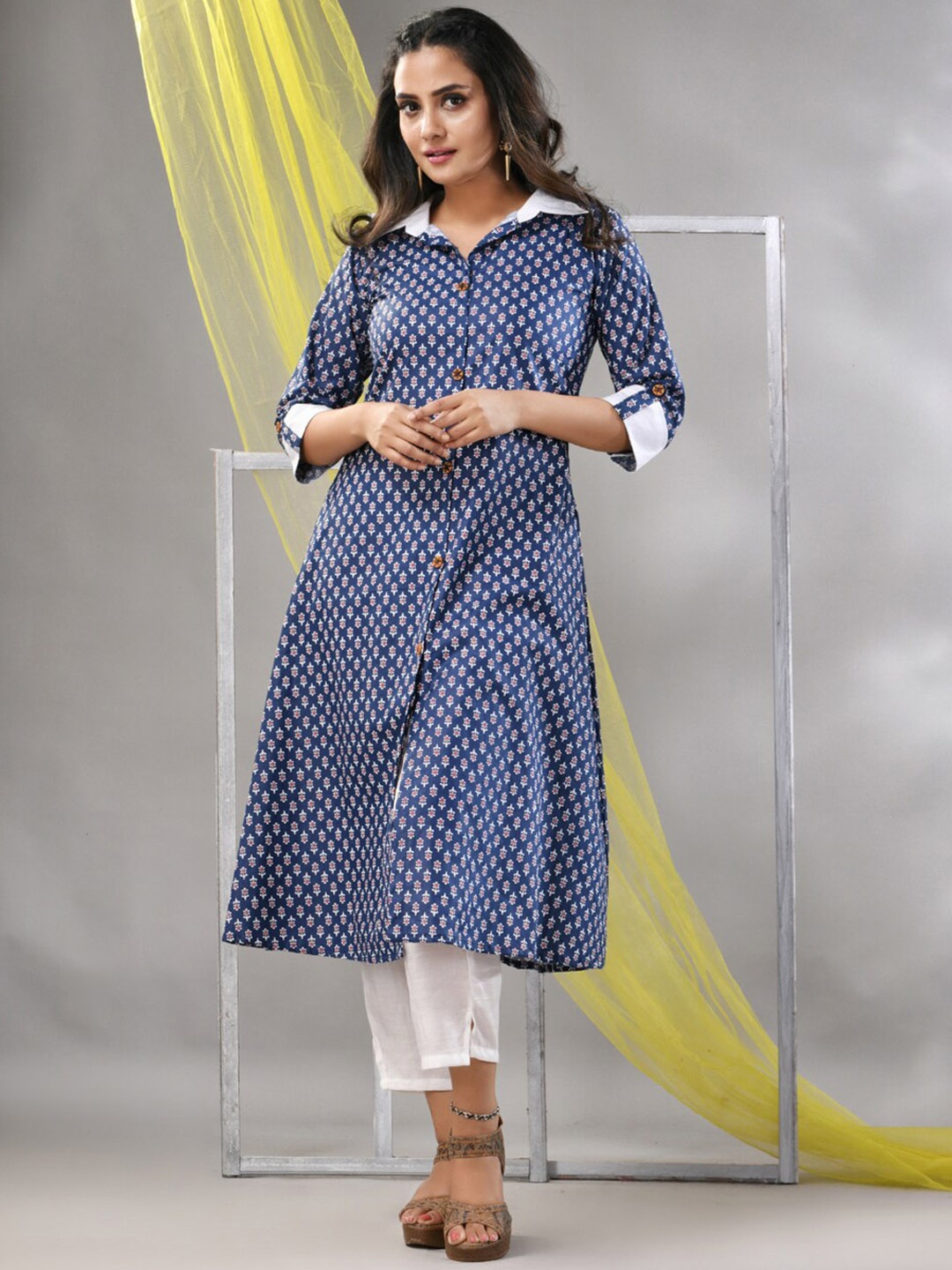 Charukriti Ethnic Motifs Printed Plus Size Shirt Collar Cotton A-Line Kurta, Navy blue
Charukriti Ethnic Motifs Printed Plus Size Shirt Collar Cotton A-Line Kurta, Navy blue