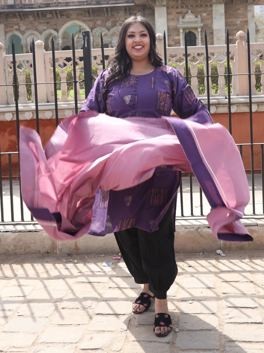 Swadeshi Shringaar Printed Pure Cotton Plus Size Kurta With Salwar & Dupatta, Purple
Swadeshi Shringaar Printed Pure Cotton Plus Size Kurta With Salwar & Dupatta, Purple