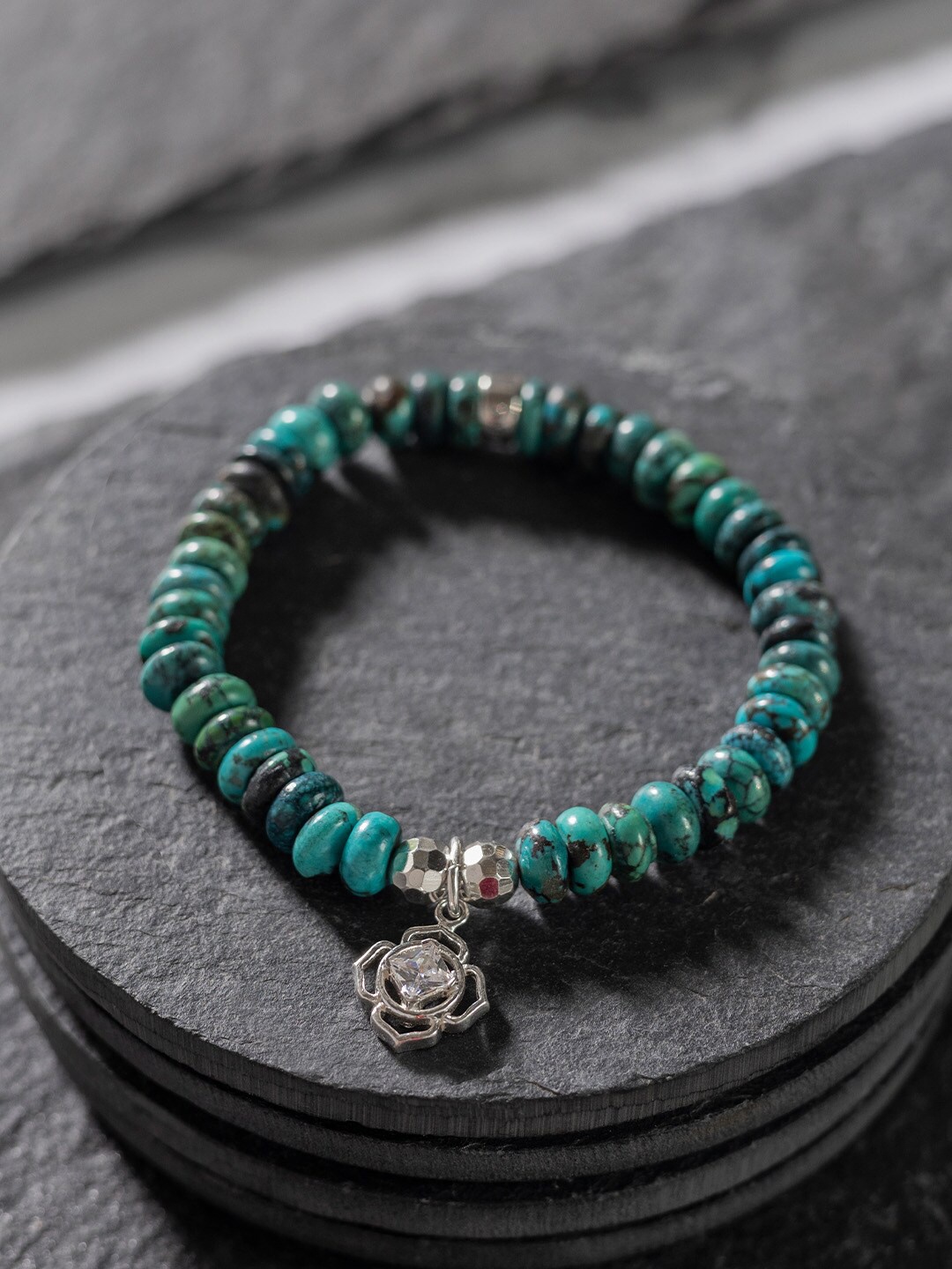 Stone Story By Shruti Women Rhodium-Plated Turquoise Beaded Elasticated Bracelet, Silver
Stone Story By Shruti Women Rhodium-Plated Turquoise Beaded Elasticated Bracelet, Silver