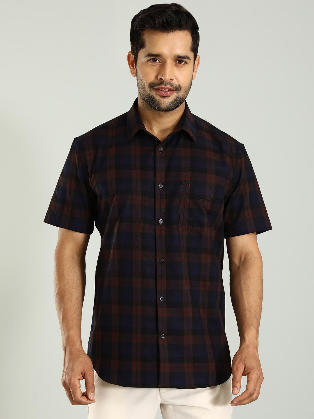 Indian Terrain Slim Fit Tartan Checked Spread Collar Short Sleeves Cotton Casual Shirt, Brown
Indian Terrain Slim Fit Tartan Checked Spread Collar Short Sleeves Cotton Casual Shirt, Brown
