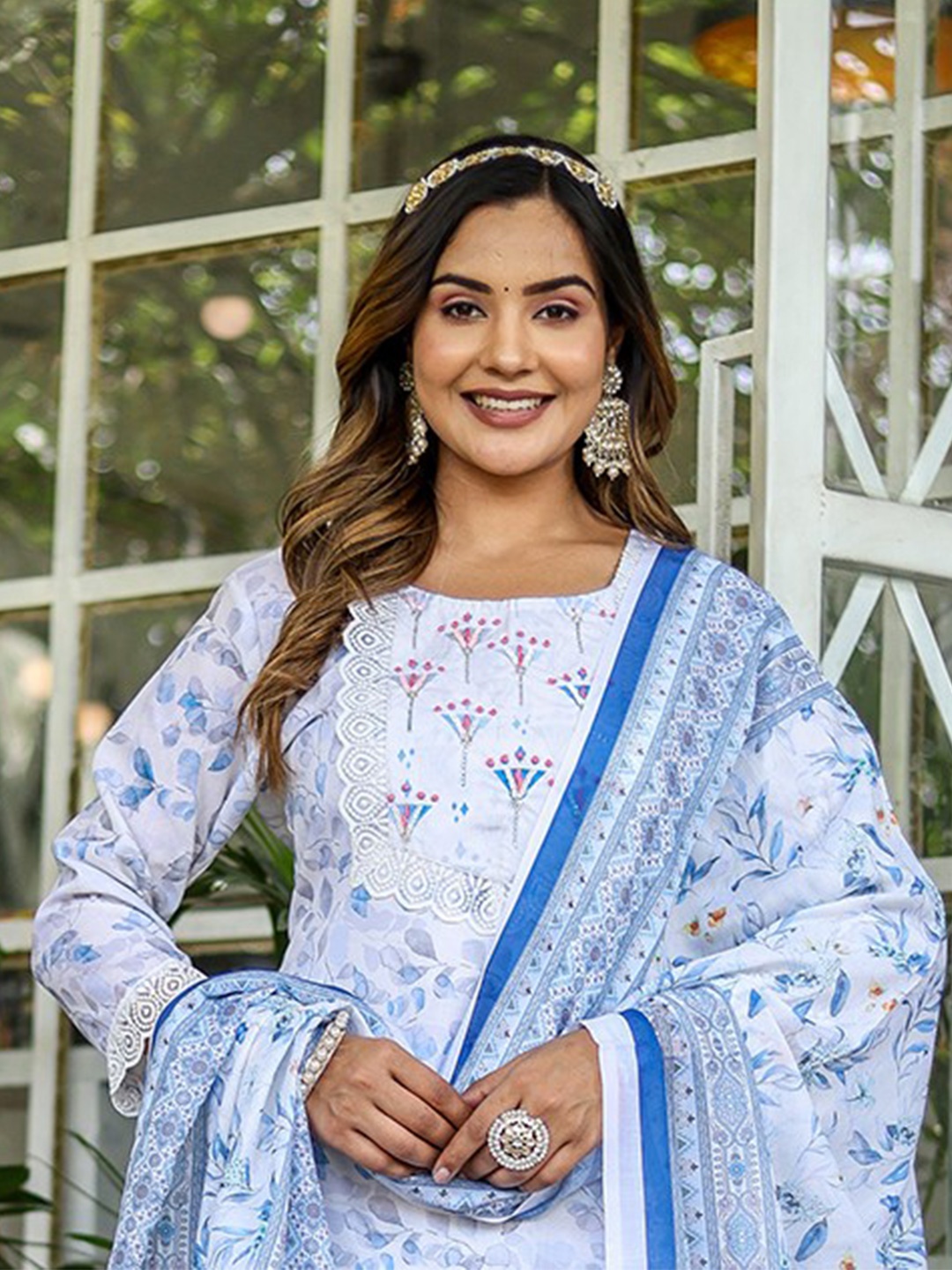 KALINI Women Floral Printed Regular Thread Work Pure Cotton Kurta Trousers With Dupatta, White
KALINI Women Floral Printed Regular Thread Work Pure Cotton Kurta Trousers With Dupatta, White